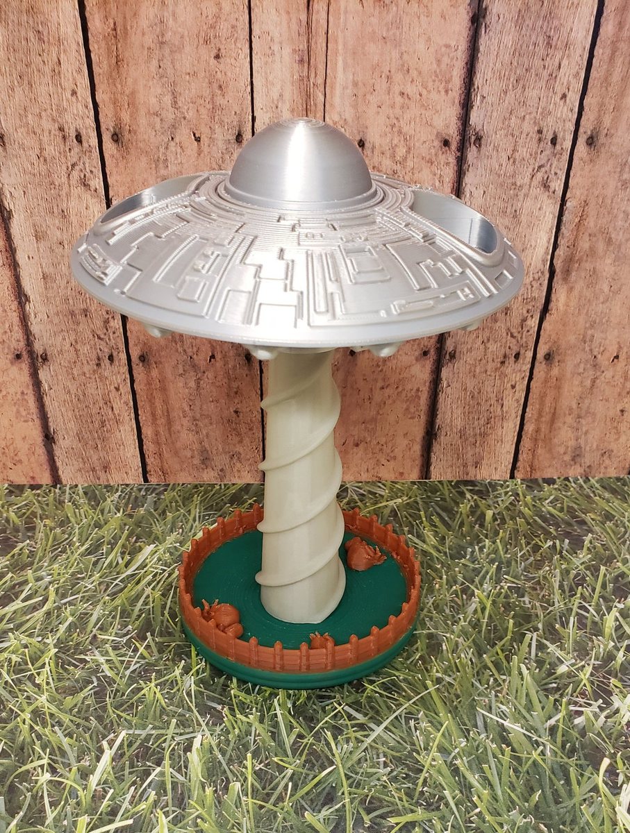 UFO Toothbrush Holder
