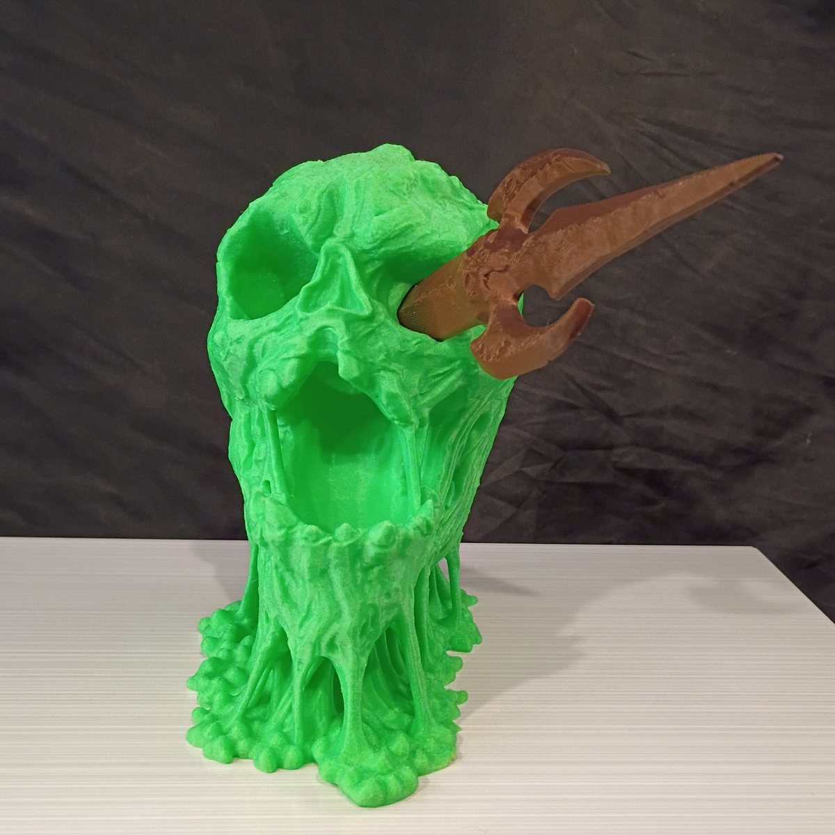 Blind Decadence Dice Tower