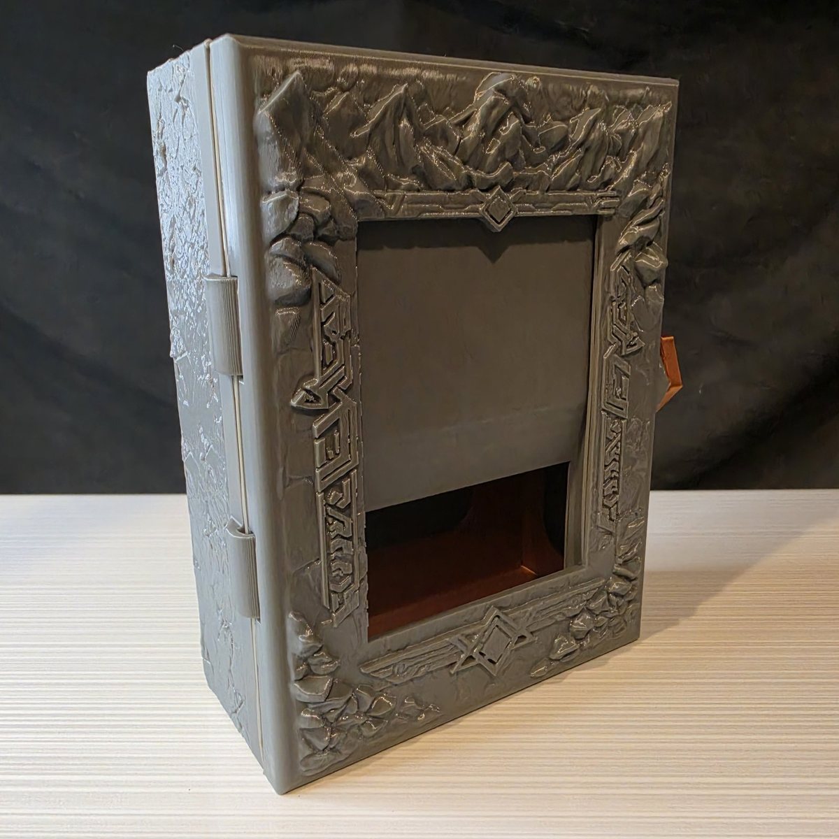 Stoneveil Card Box