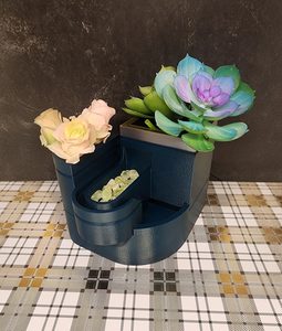 Form & Foliage Tabletop Water Fountain