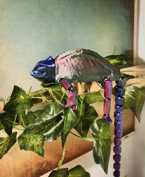 Articulated Chameleon