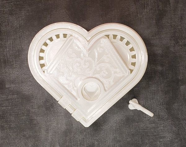 Geared Heart Gift Box